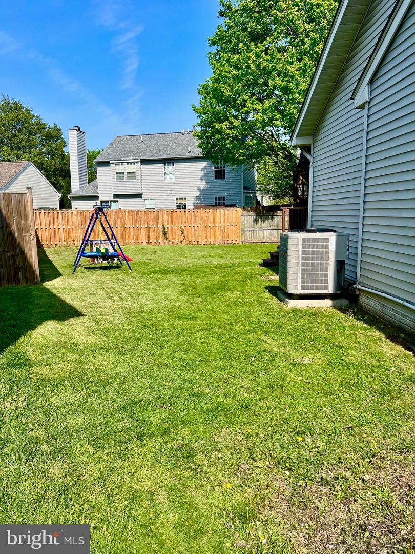 591 Winterspice Dr Property Photo 3