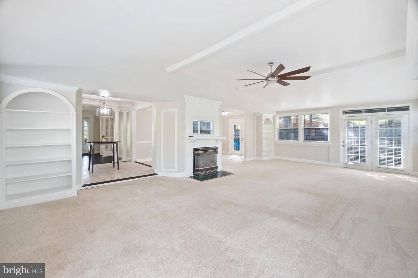 13108 Manor Drive Property Photo 9