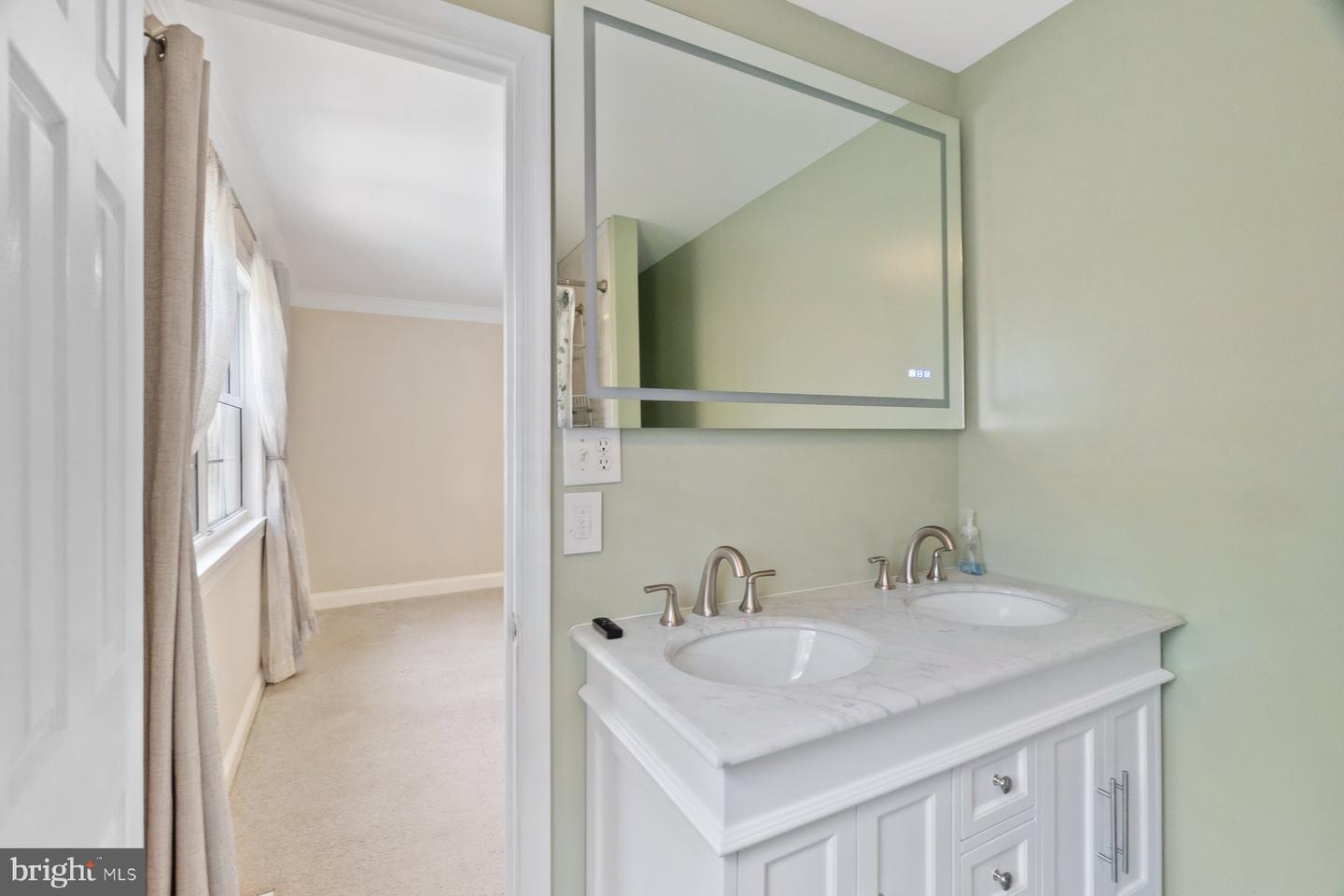 13108 Manor Drive Property Photo 17
