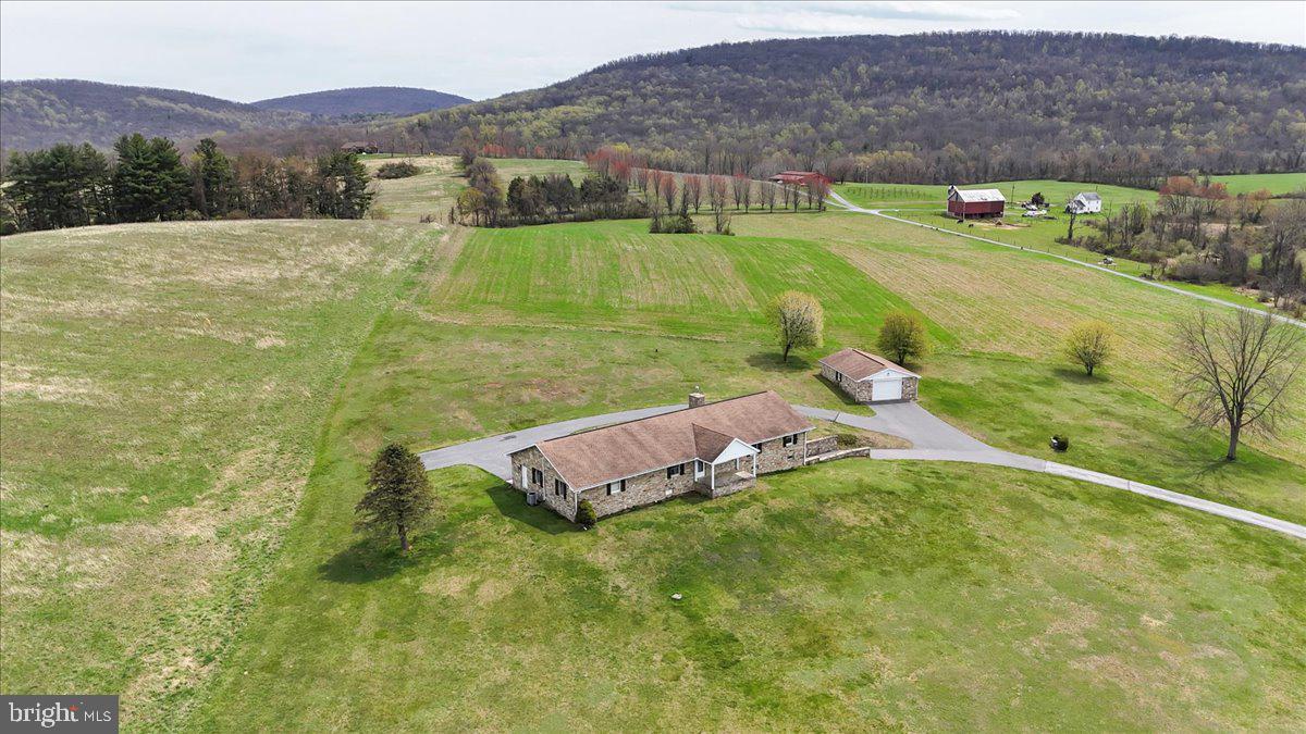 17515 Harbaugh Valley Rd Property Photo 5