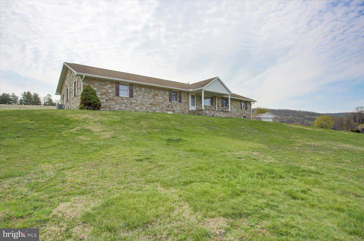 17515 Harbaugh Valley Rd Property Photo 13