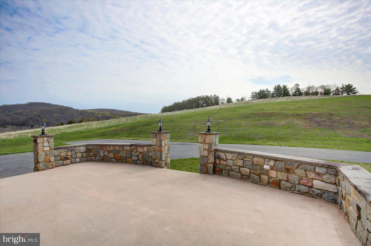 17515 Harbaugh Valley Rd Property Photo 14