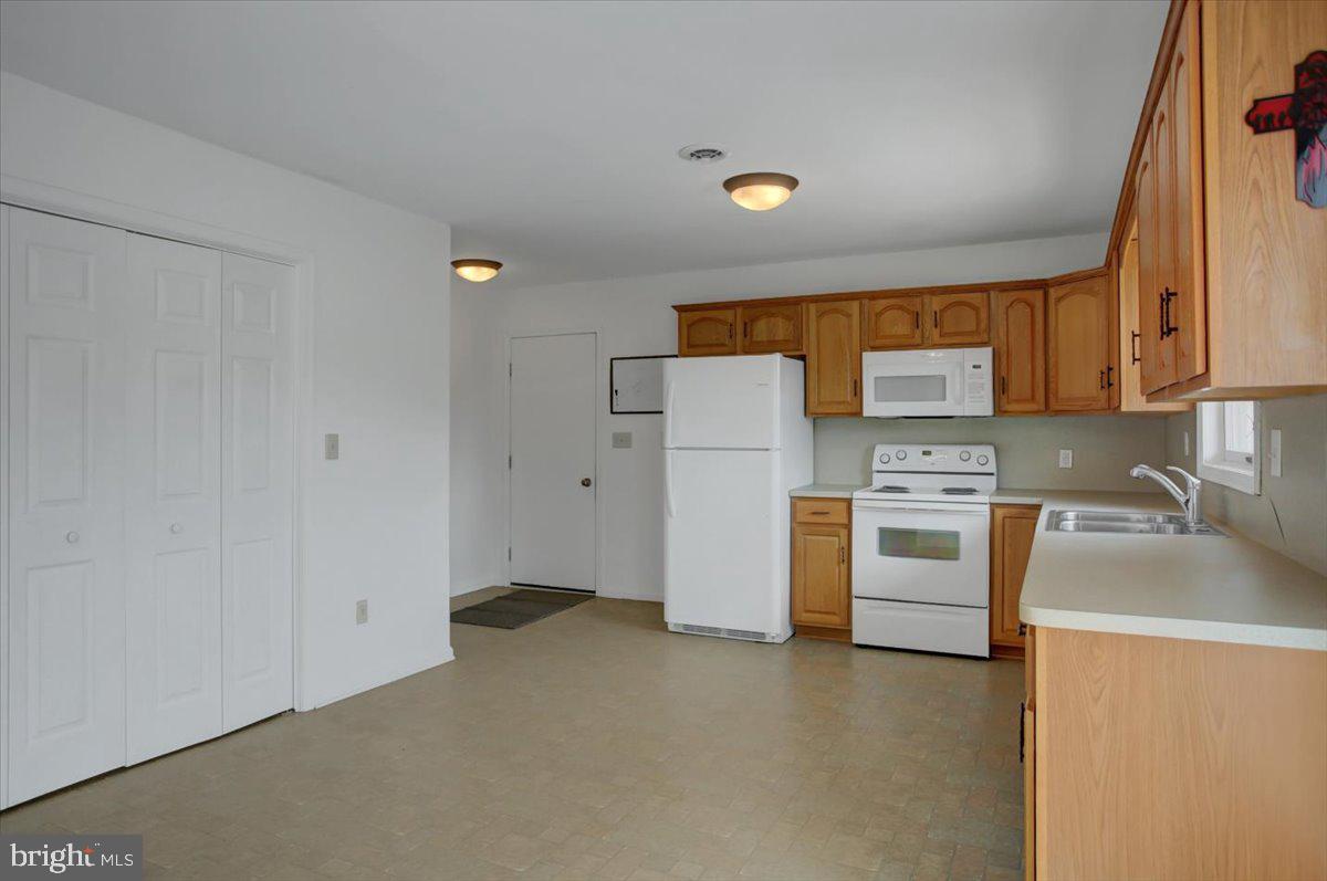 17515 Harbaugh Valley Rd Property Photo 18