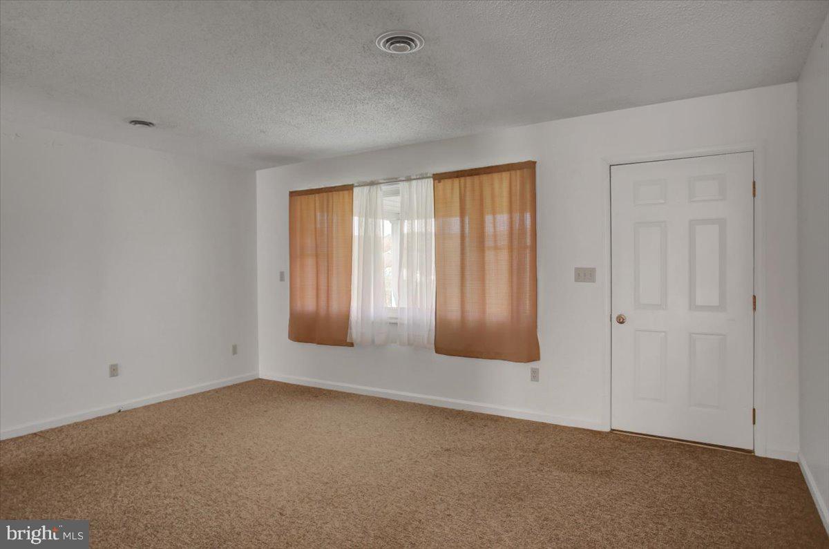17515 Harbaugh Valley Rd Property Photo 28