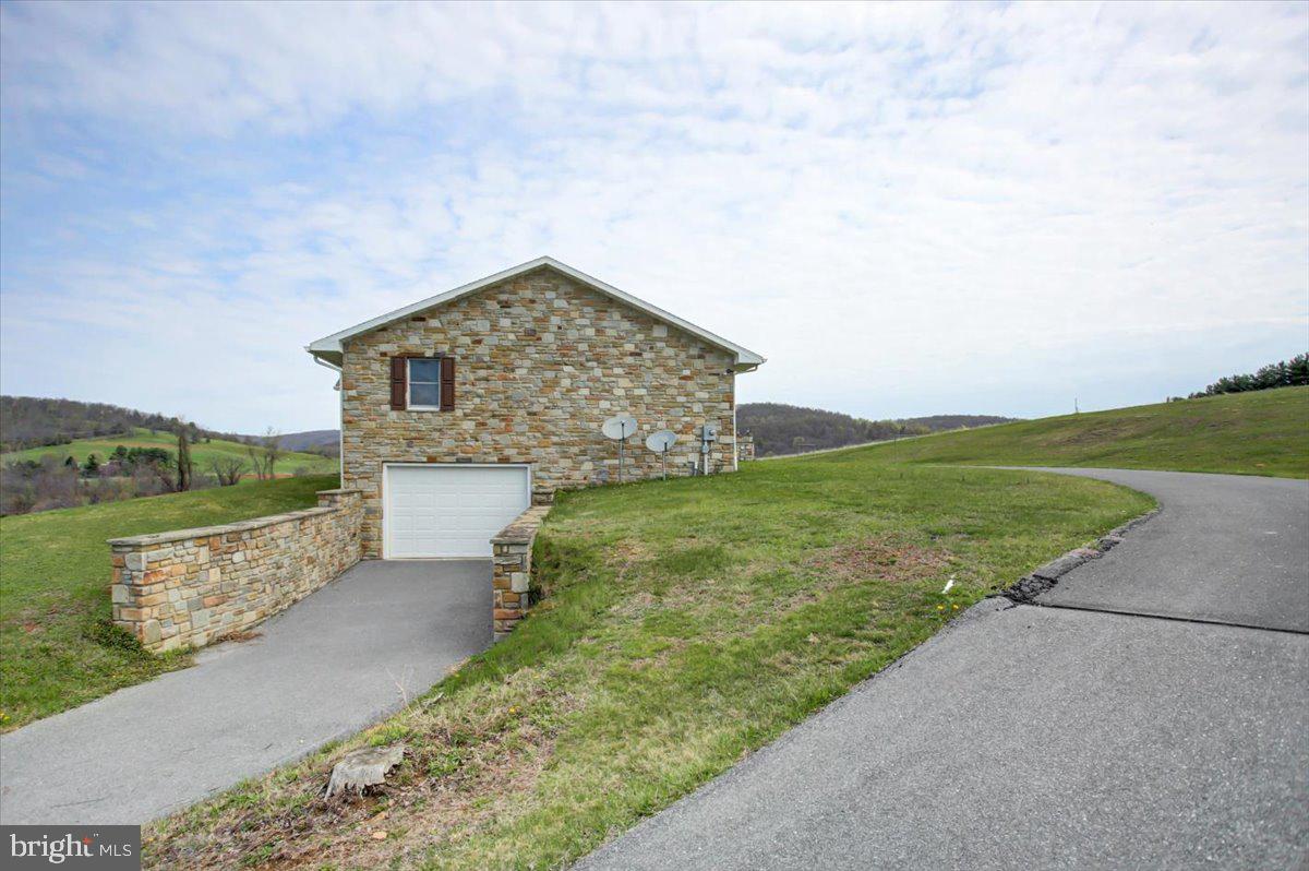 17515 Harbaugh Valley Rd Property Photo 47
