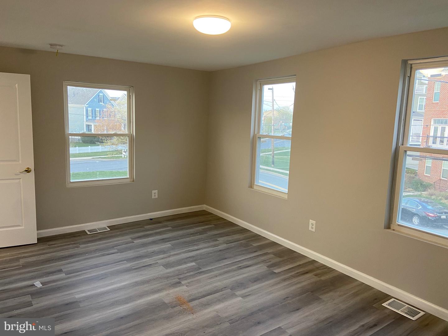 8832 Urbana Church Rd Property Photo 17