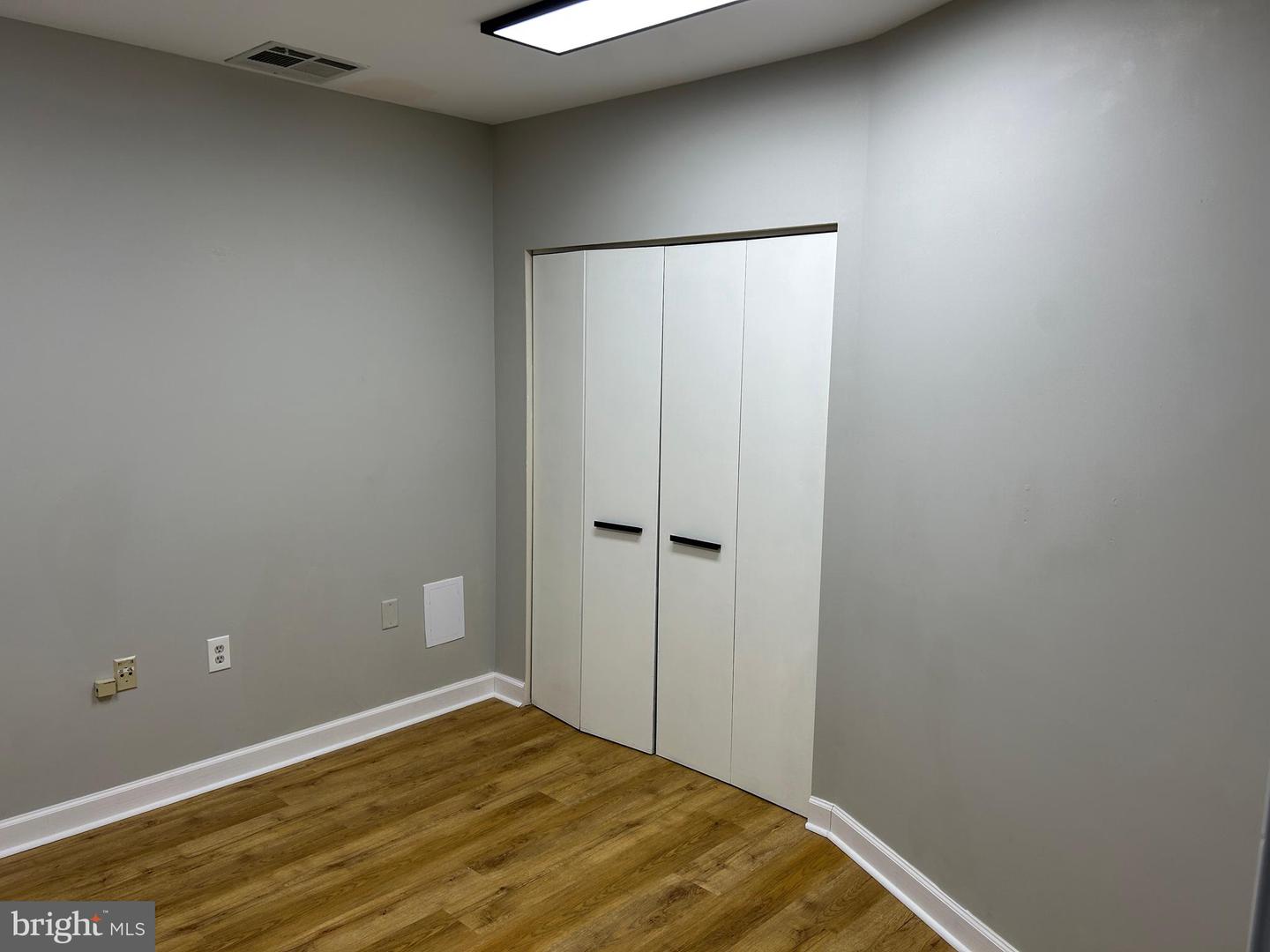 176 Thomas Johnson Dr #5c2 Property Photo 5