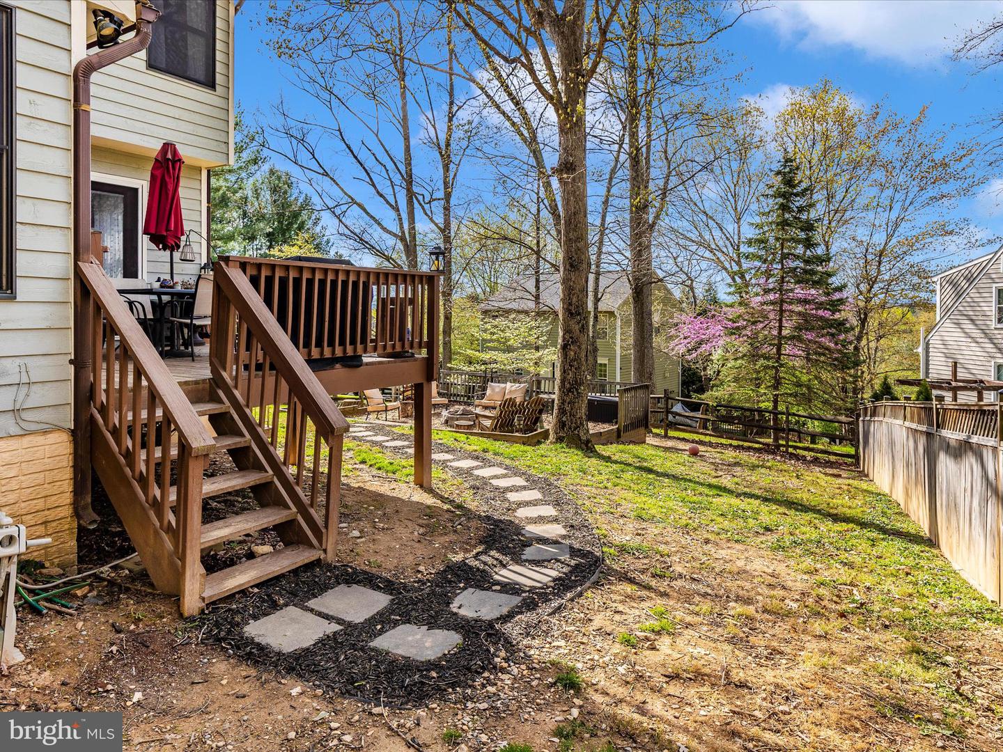 10802 Ridge Point Pl Property Photo 12