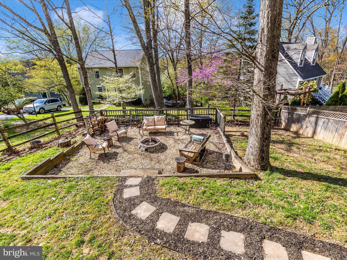 10802 Ridge Point Pl Property Photo 13