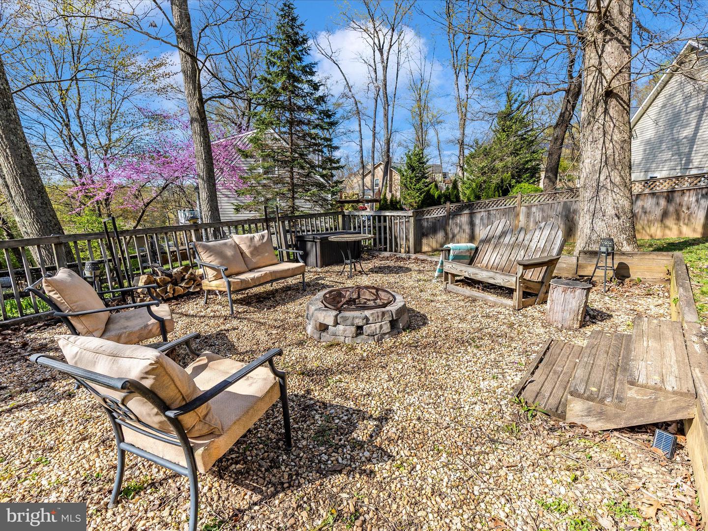 10802 Ridge Point Pl Property Photo 15