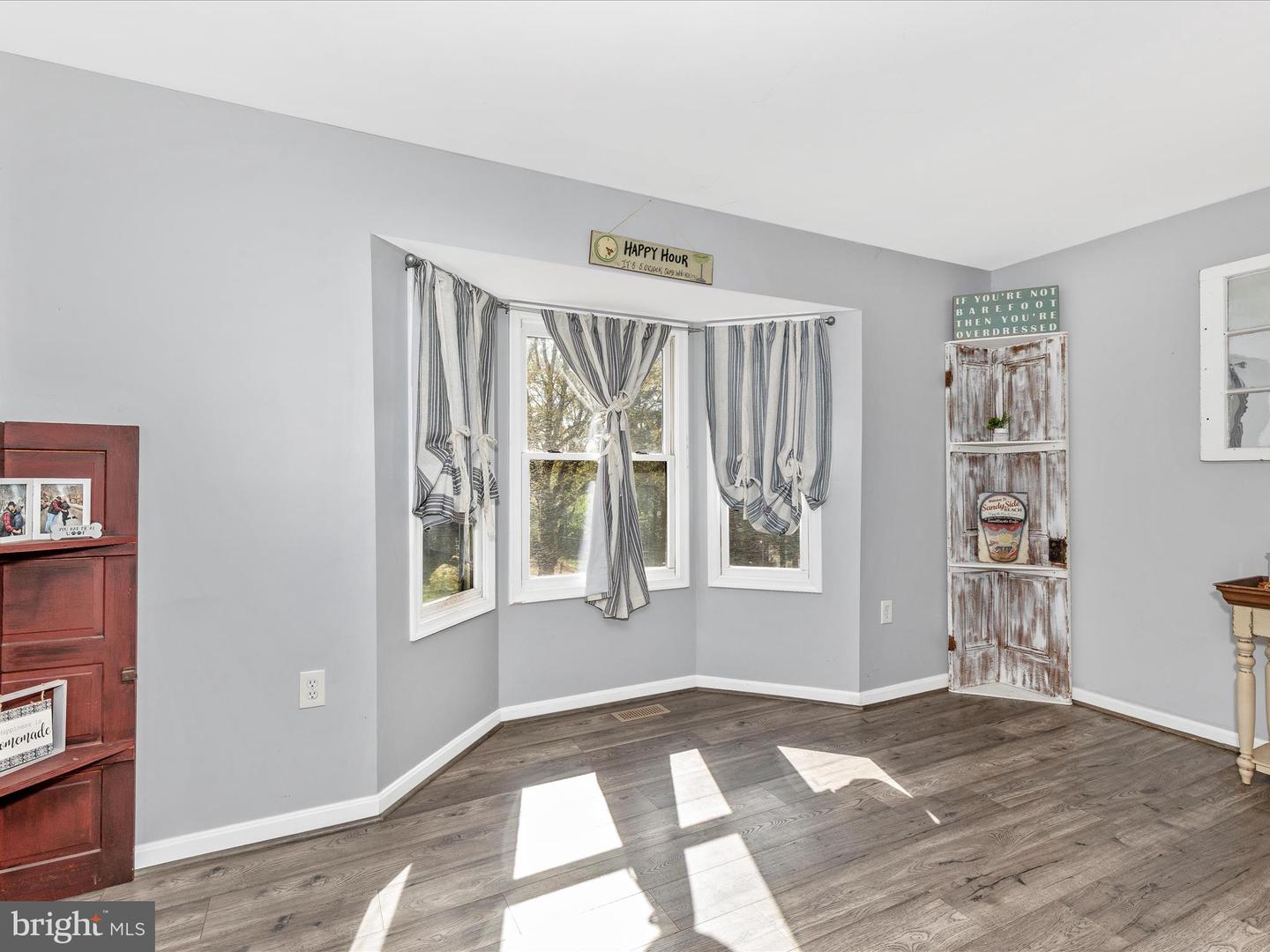 10802 Ridge Point Pl Property Photo 18