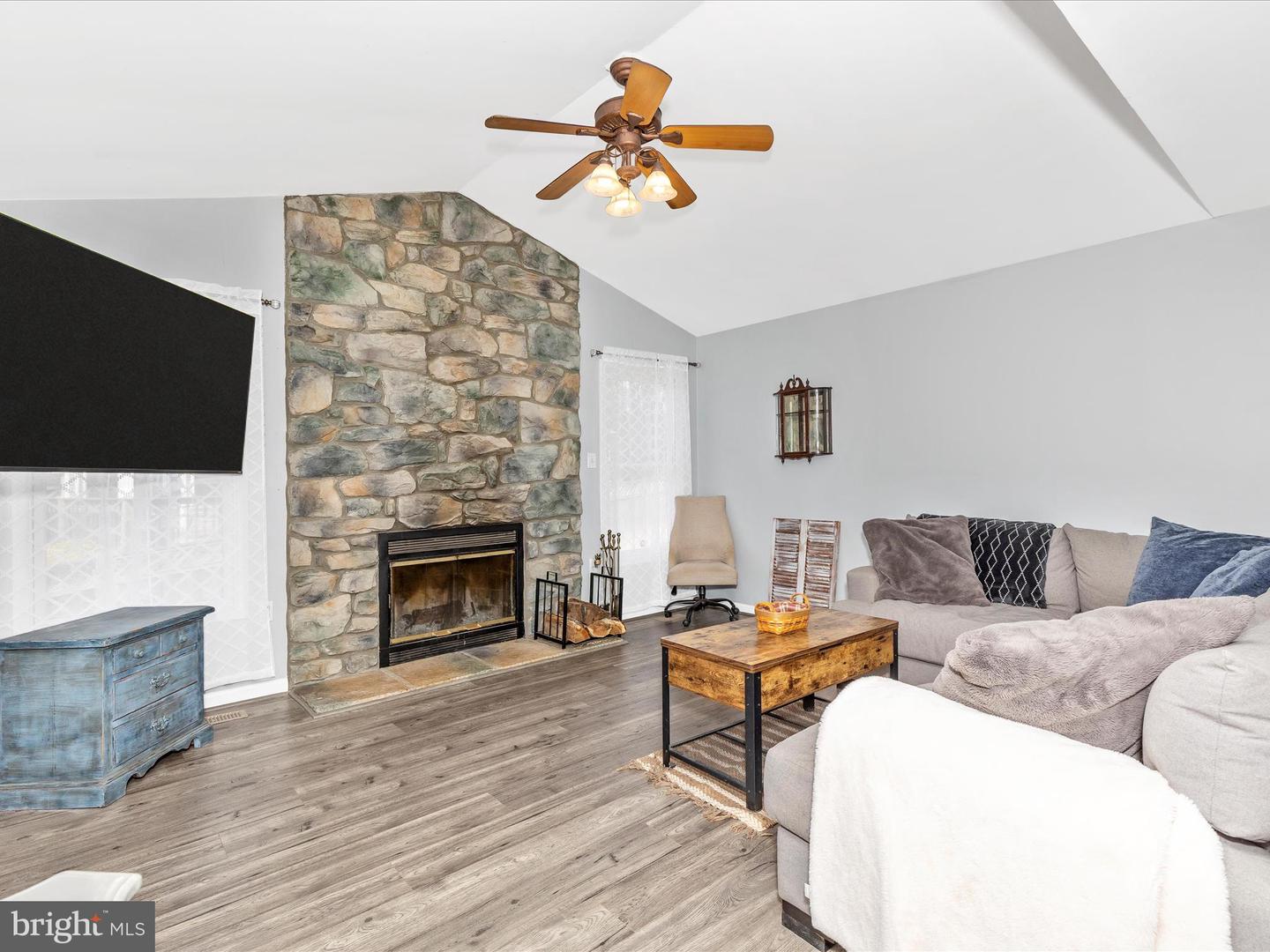 10802 Ridge Point Pl Property Photo 29