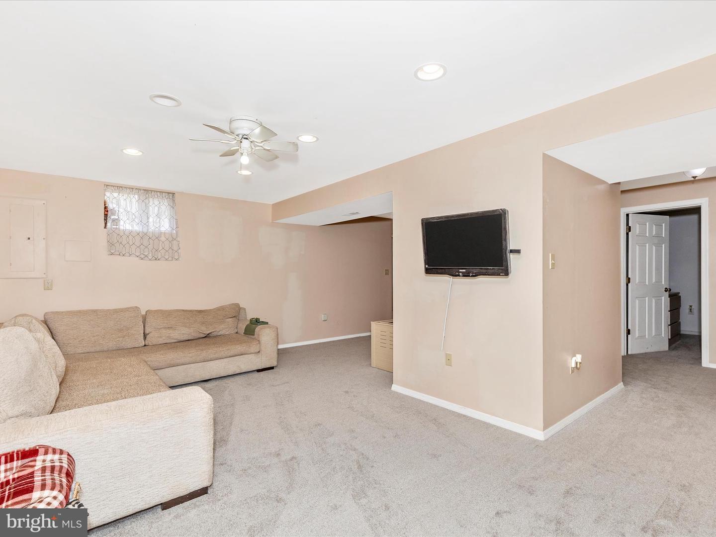 10802 Ridge Point Pl Property Photo 47