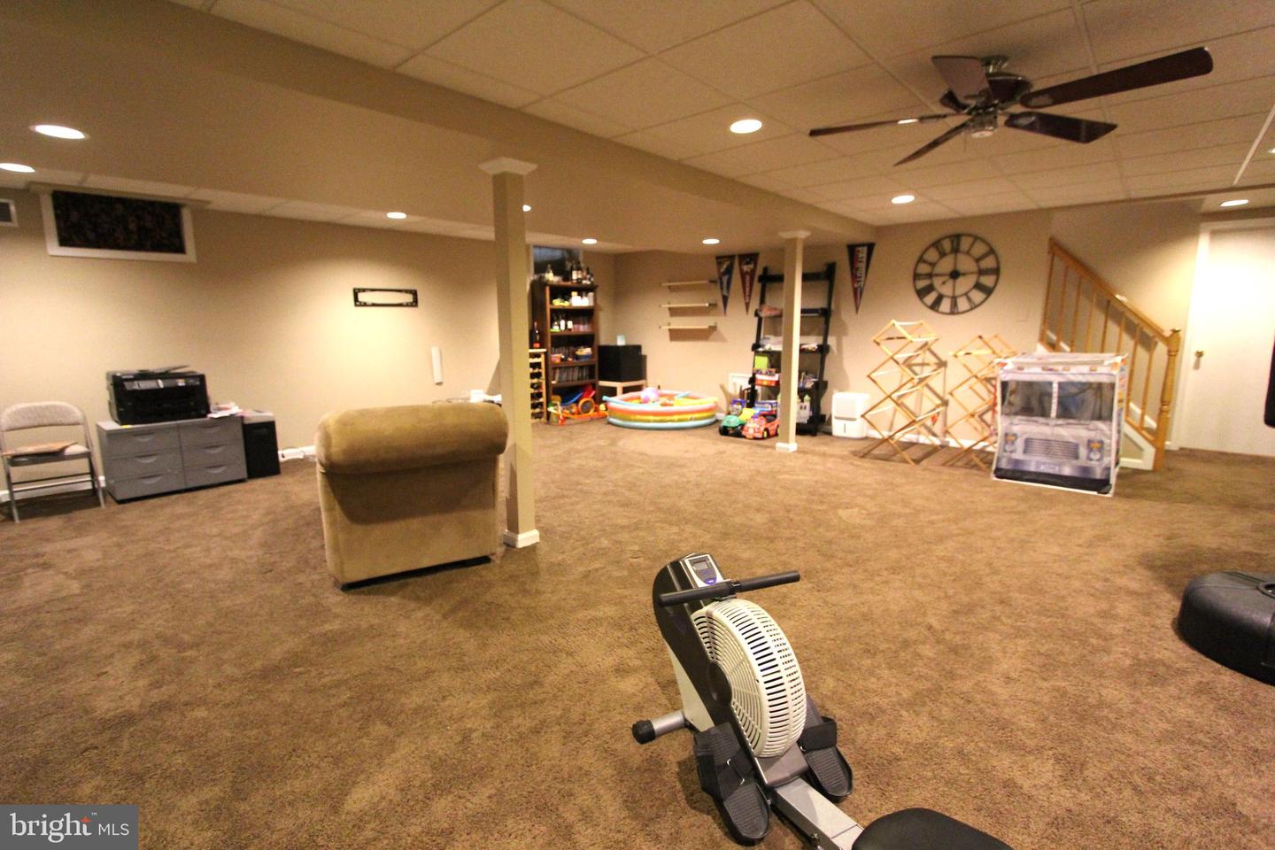 7917 Runnymeade Dr Property Photo 51