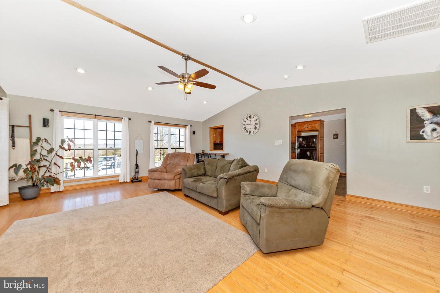 17449 Irishtown Rd Property Photo 15