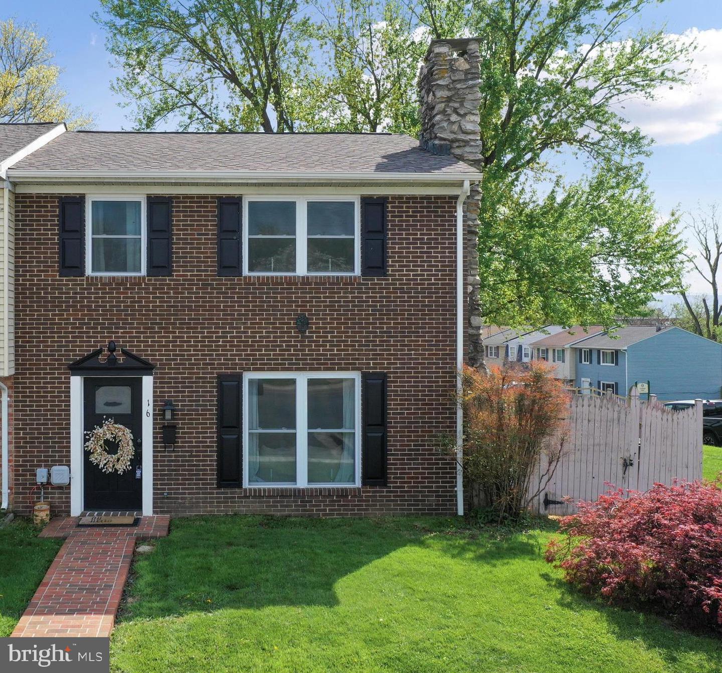 16 Peach Orchard Ct Property Photo