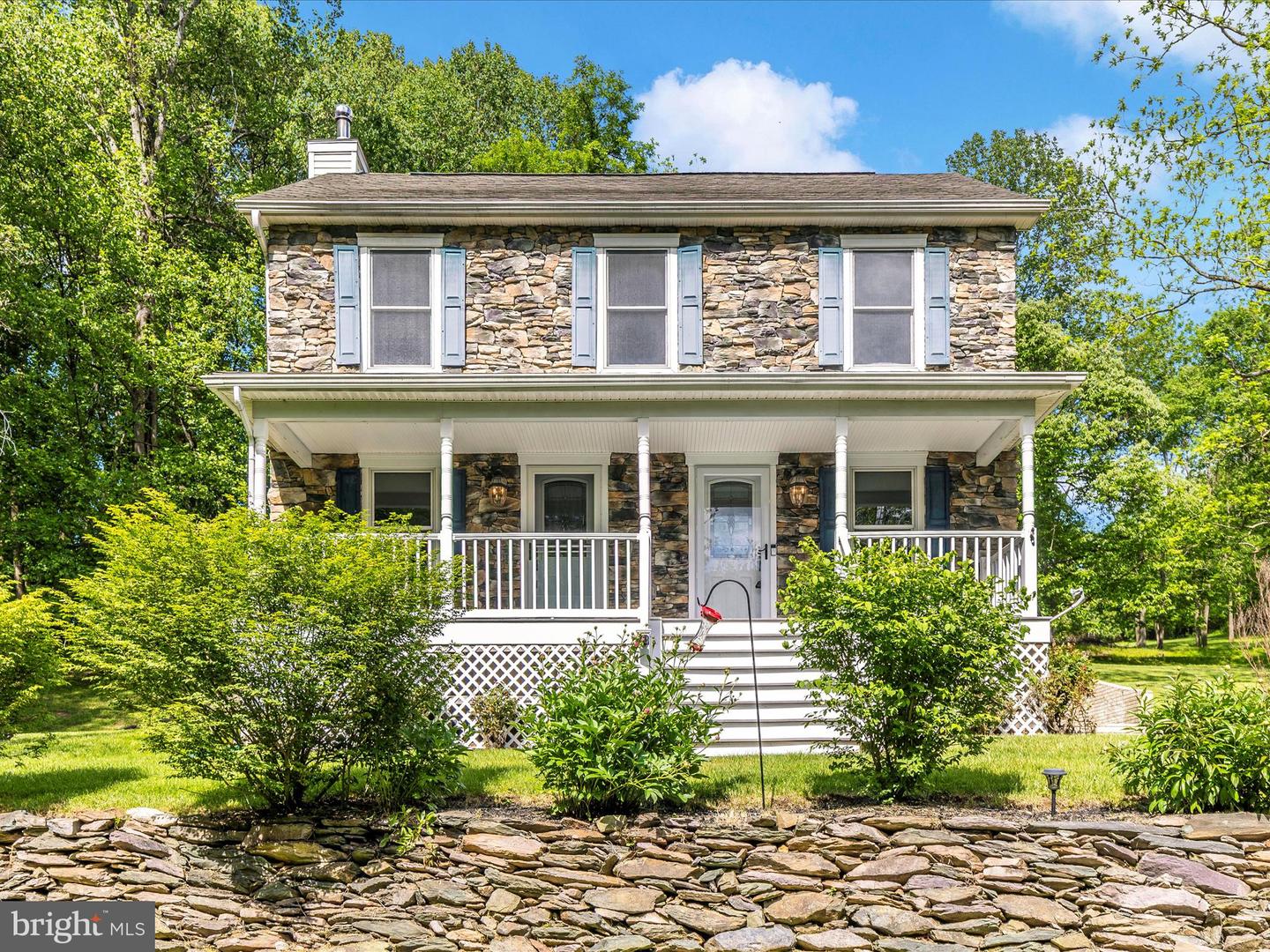 10433 Grindstone Run Rd Property Photo 2
