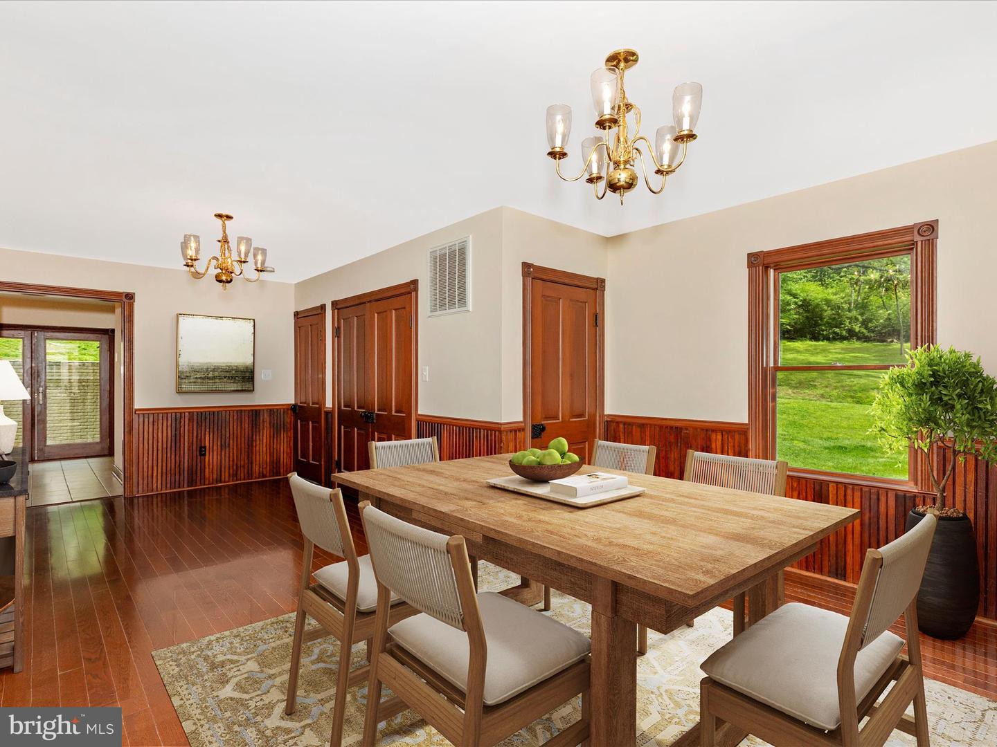10433 Grindstone Run Rd Property Photo 5
