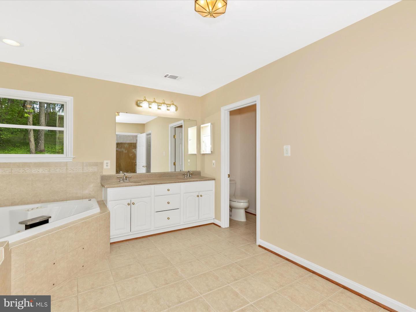10433 Grindstone Run Rd Property Photo 25