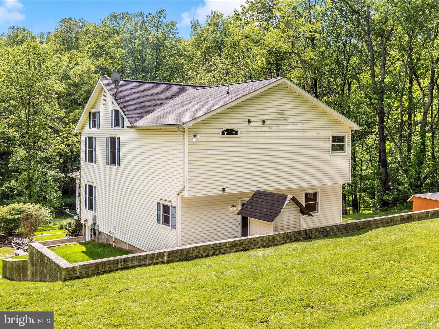 10433 Grindstone Run Rd Property Photo 36