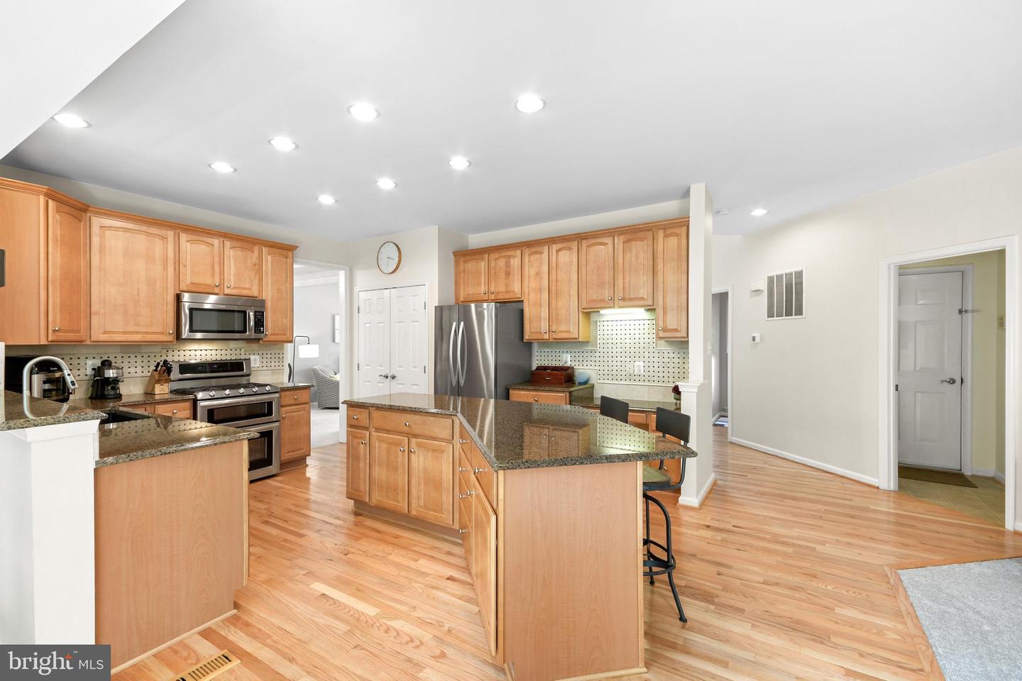 17 Sheridan Ln Property Photo 18