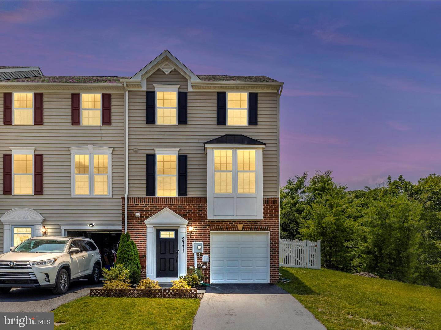 5771 Barts Way Property Photo 1
