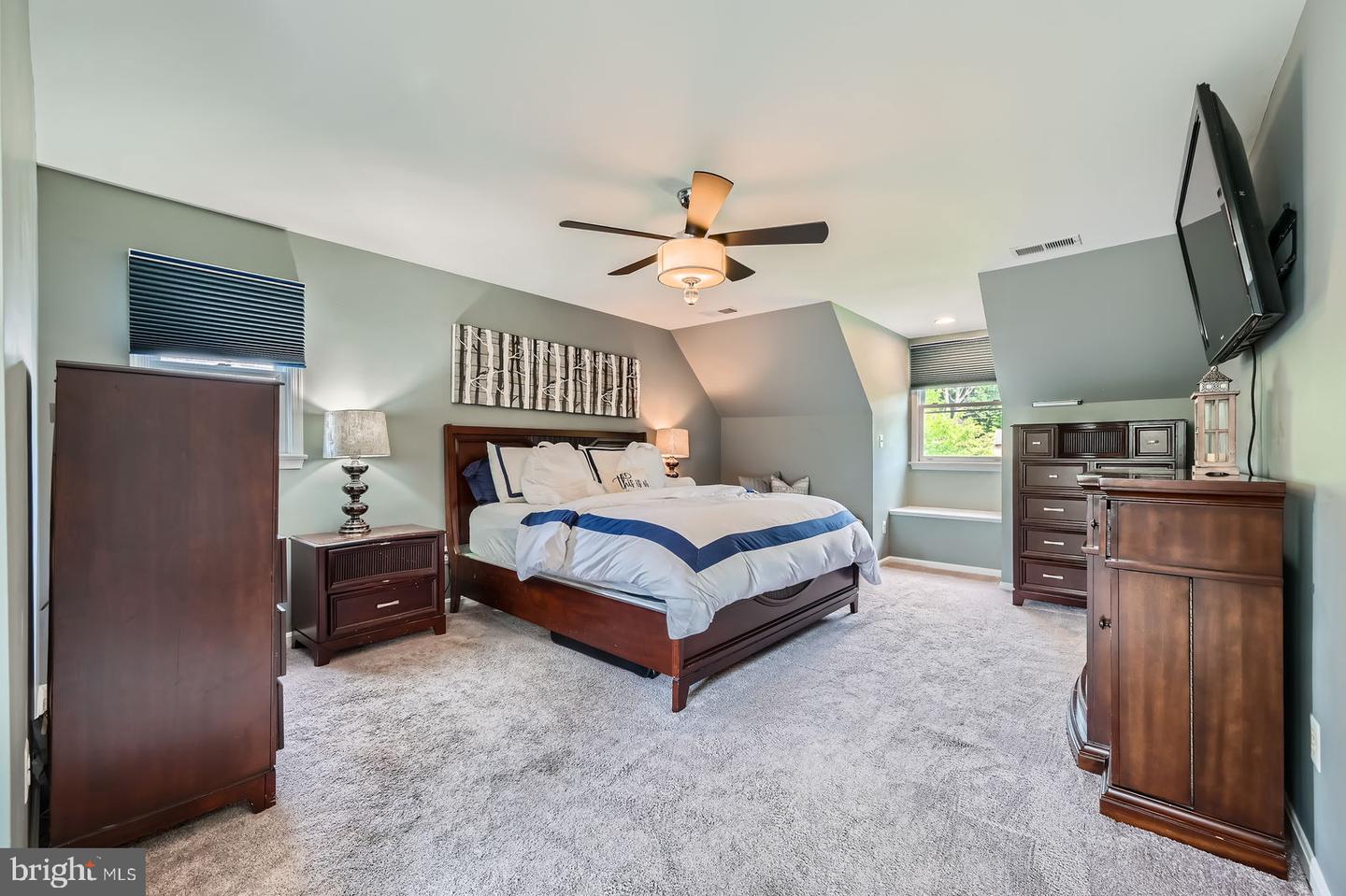 5512 Camelot Ct Property Photo 29