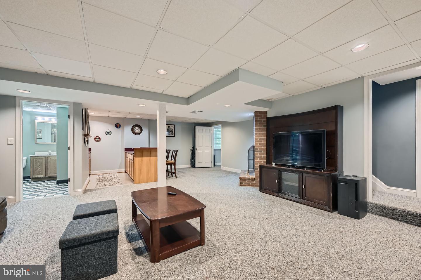 5512 Camelot Ct Property Photo 43