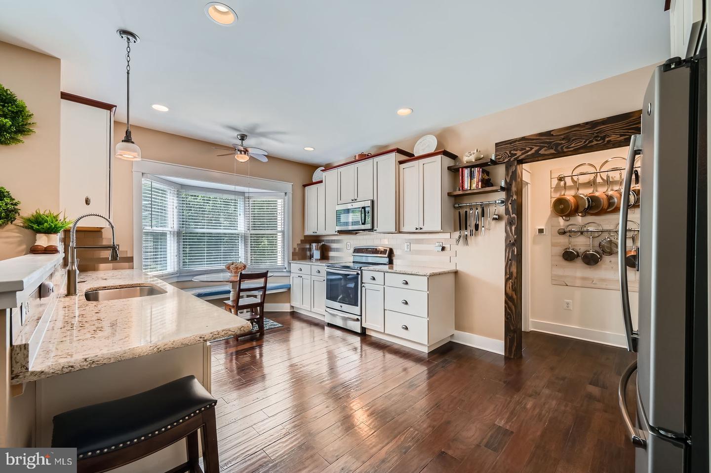 5512 Camelot Ct Property Photo 56