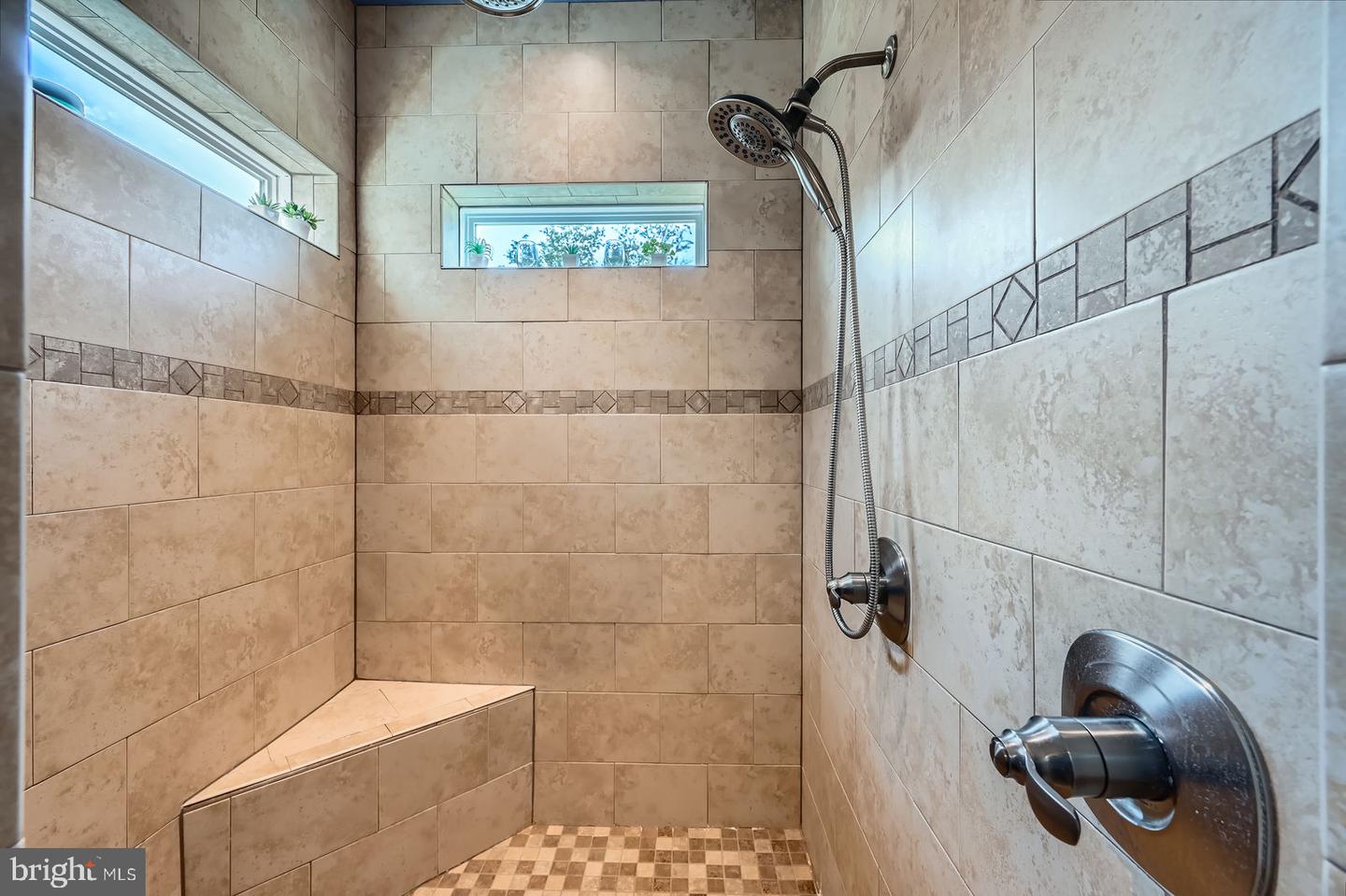 5512 Camelot Ct Property Photo 66