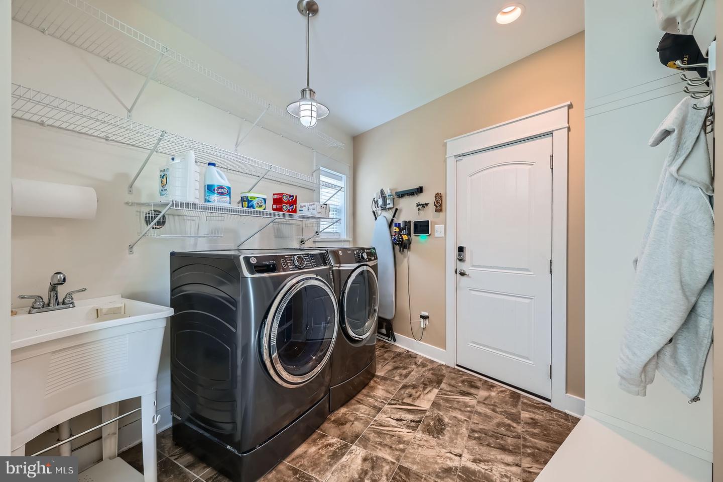 5512 Camelot Ct Property Photo 69