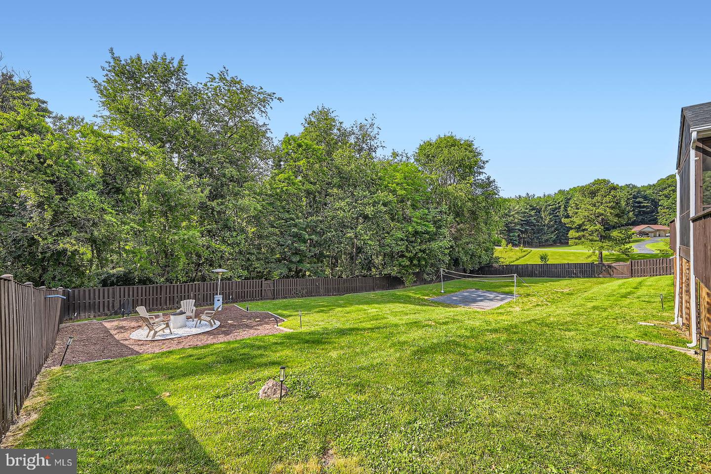 5512 Camelot Ct Property Photo 72