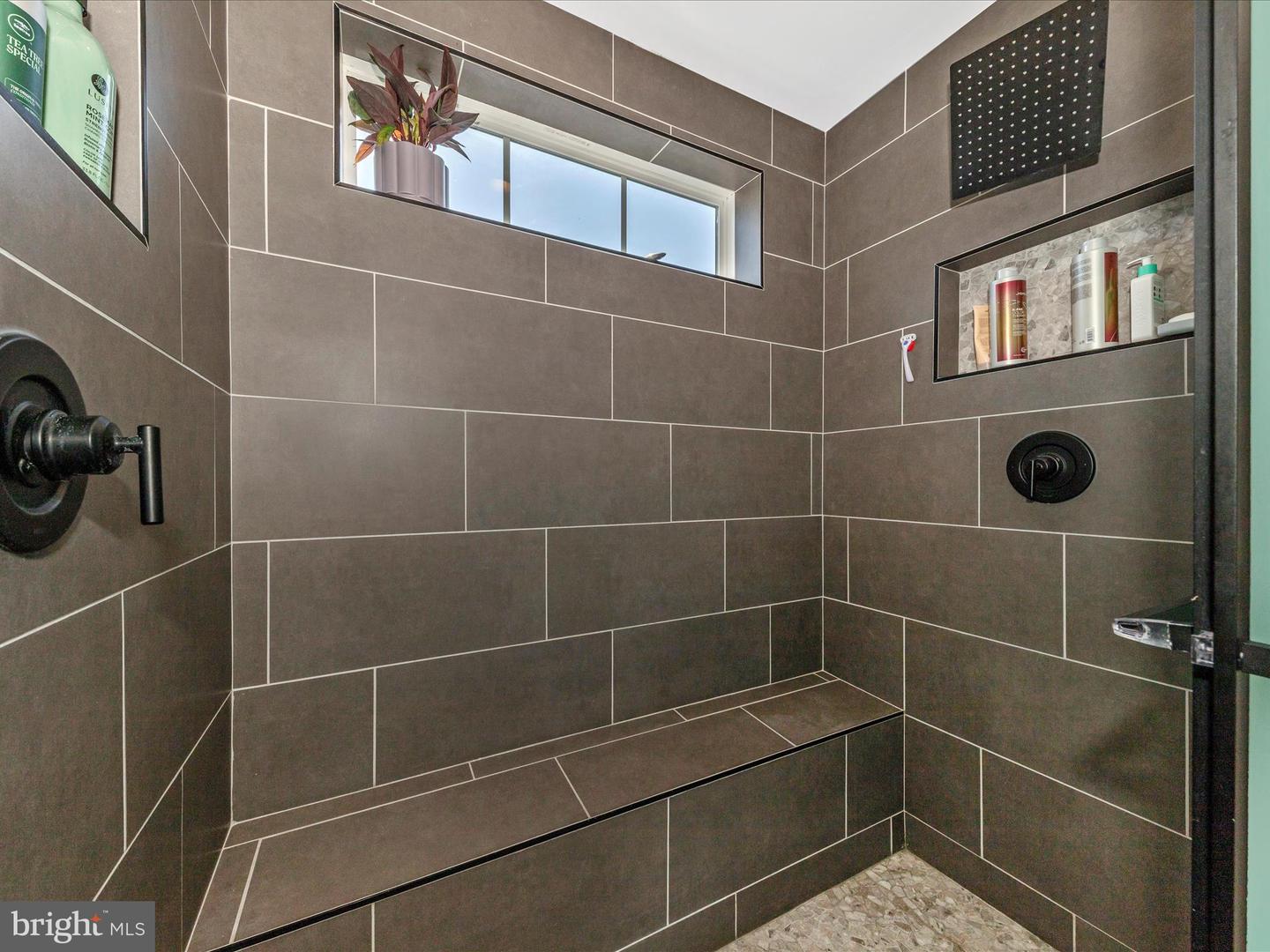 9929 Arapahoe Rd Property Photo 14