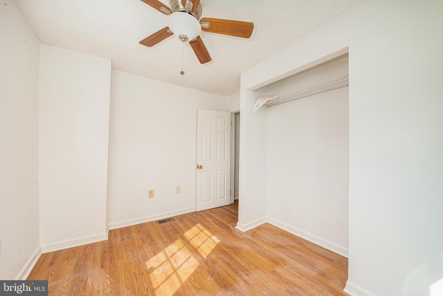804-6 E South St Property Photo 28