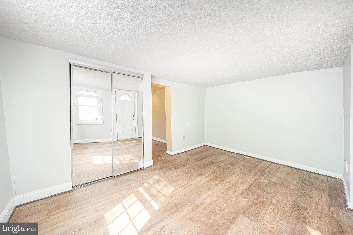 804-6 E South St Property Photo 41
