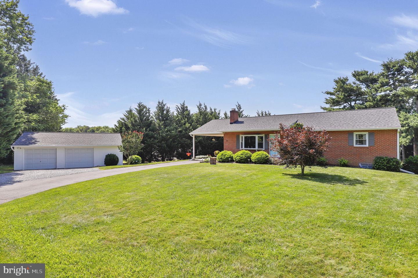 5407 Village Ct Property Photo 1