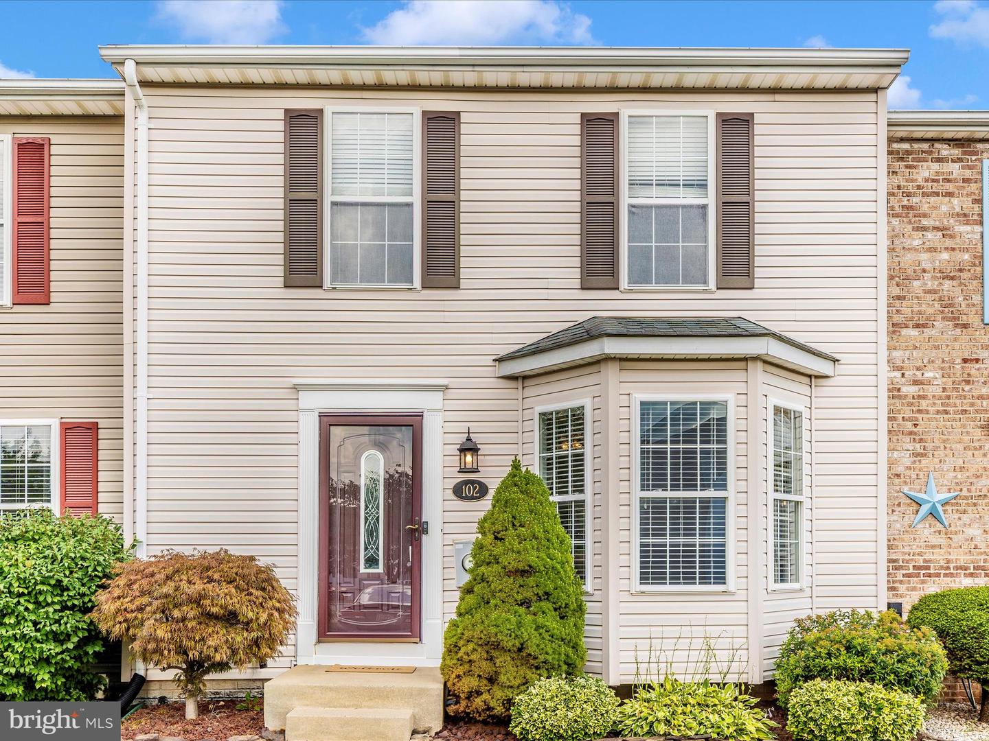 102 STULL CT