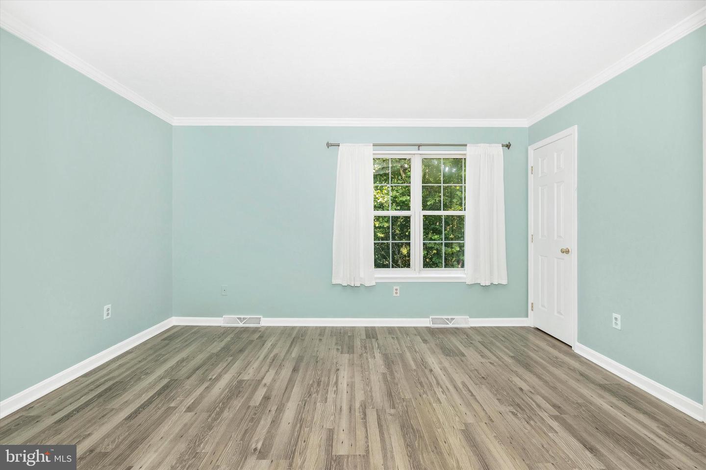 5655 Tessie Ct Property Photo 29