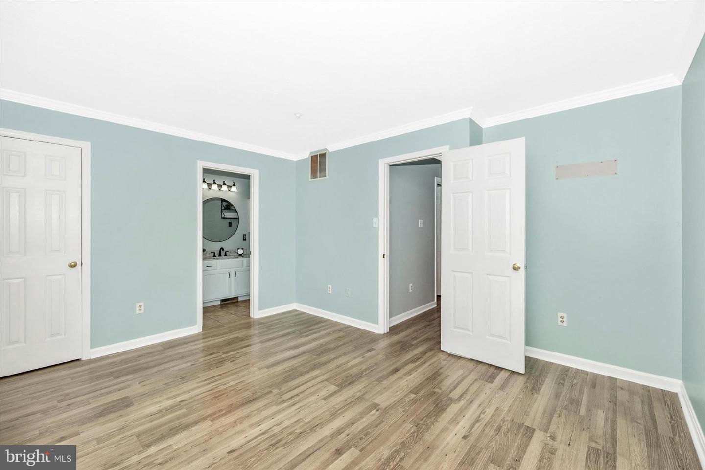 5655 Tessie Ct Property Photo 31