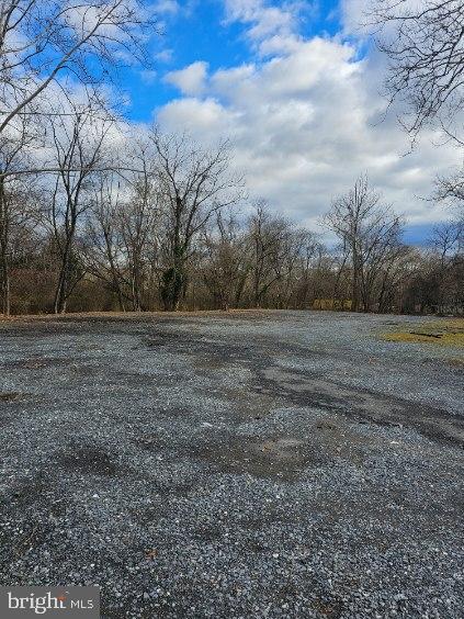 MICHAELS MILL RD