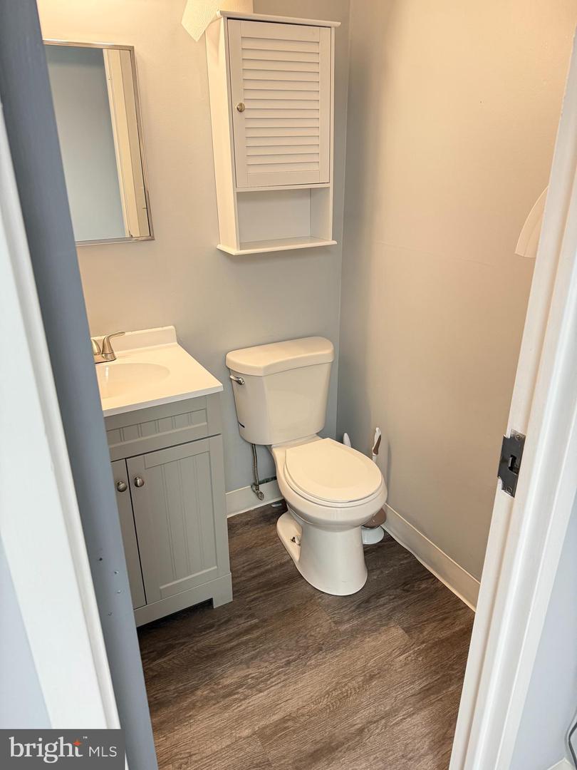 198 Thomas Johnson Dr #8 Property Photo 10
