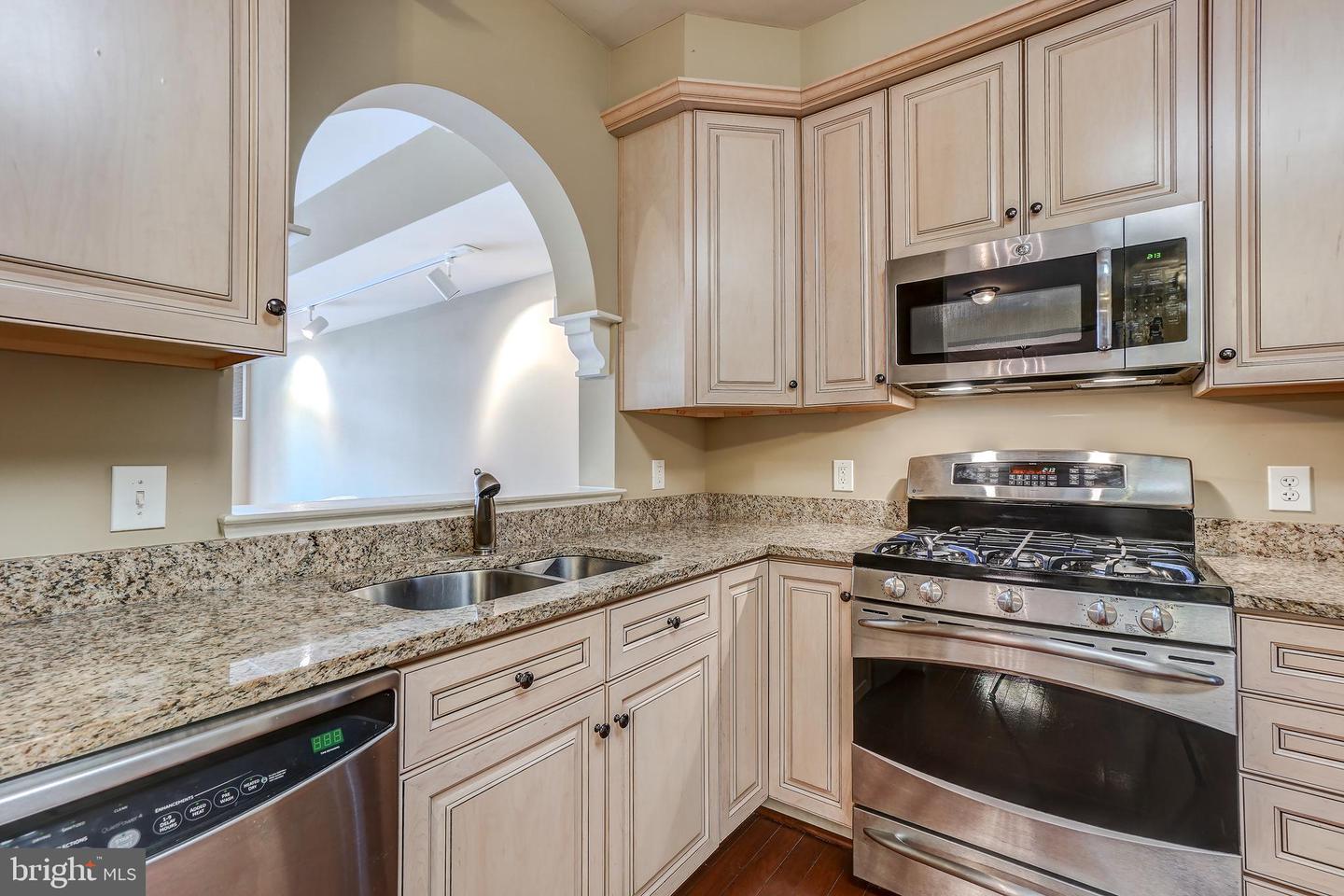 3030 Mill Island Pkwy #109 Property Photo 3