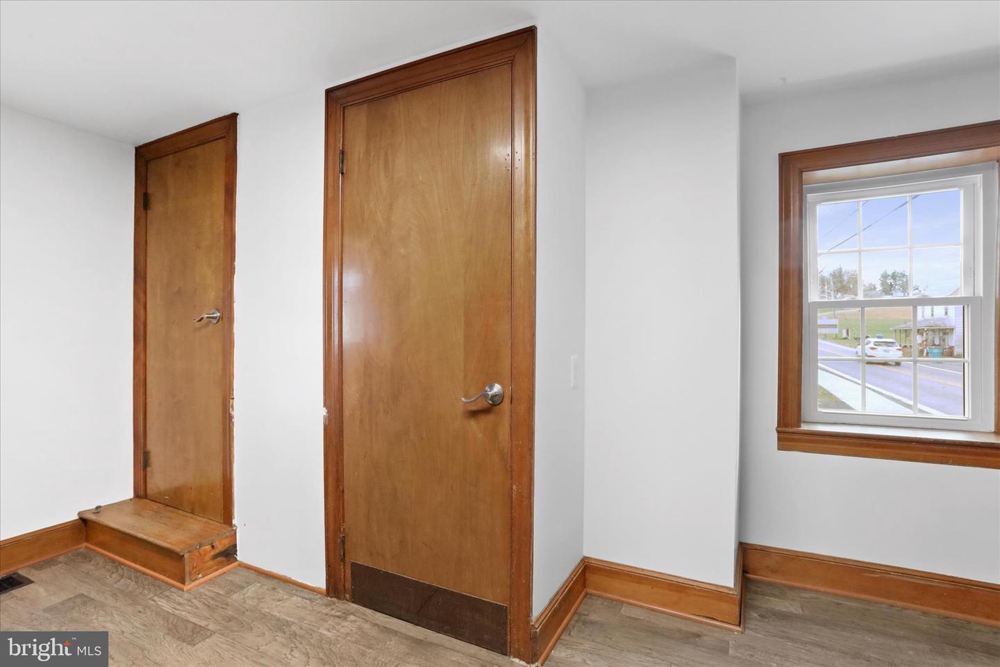 12487-a Property Photo 12