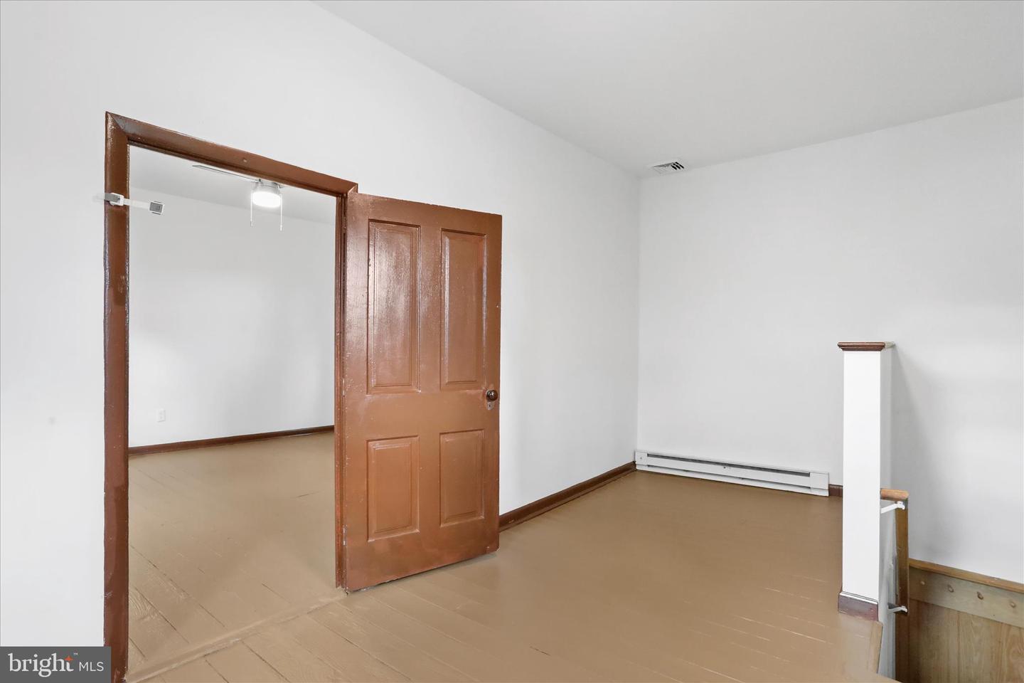 12487-a Property Photo 22