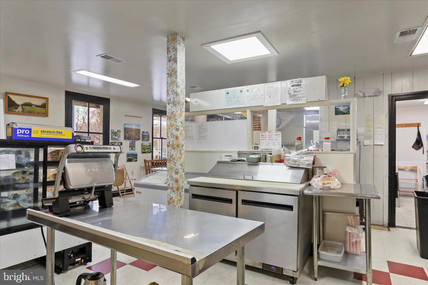 12487-a Property Photo 36