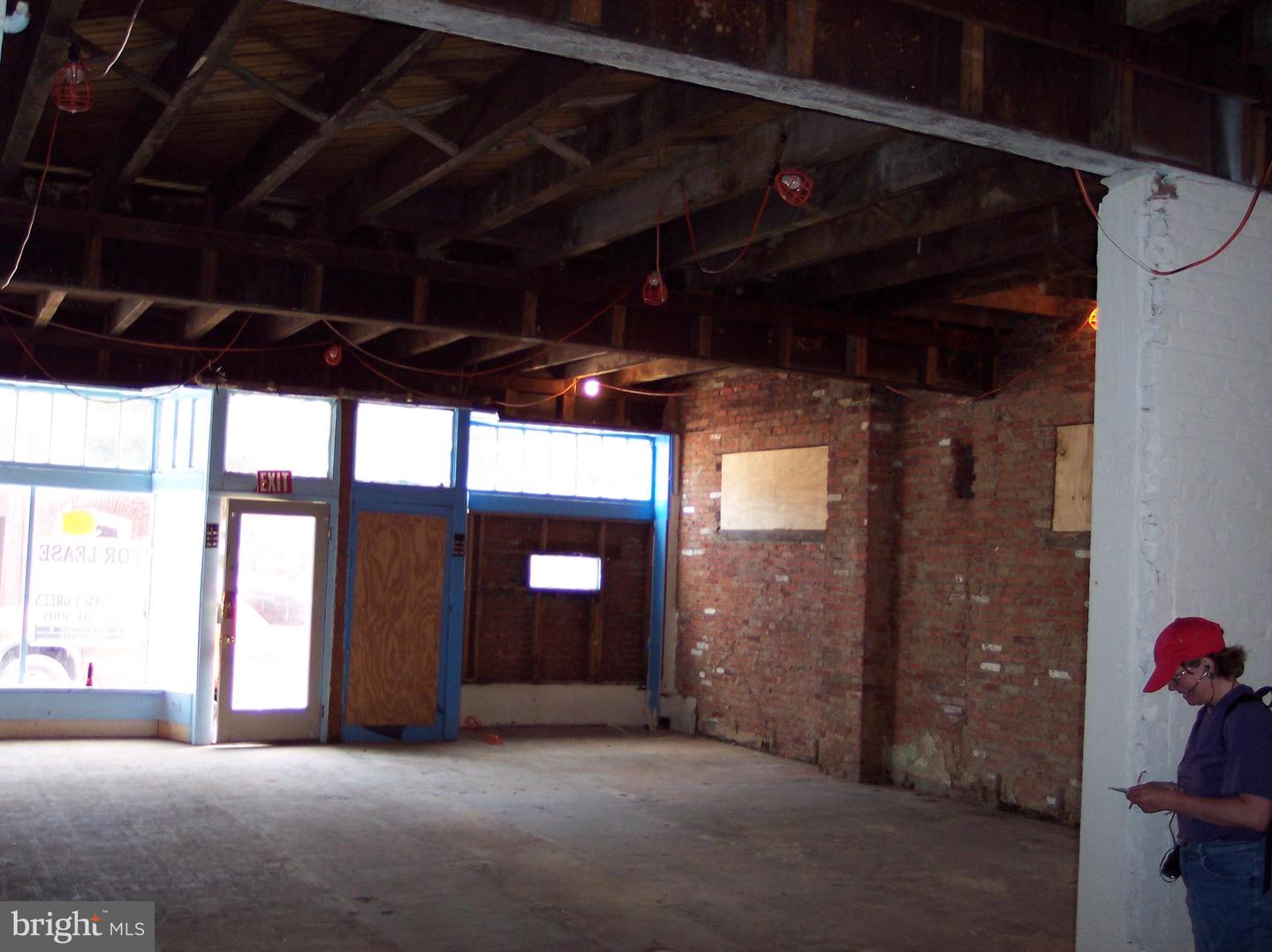 358 W Patrick St Property Photo 5