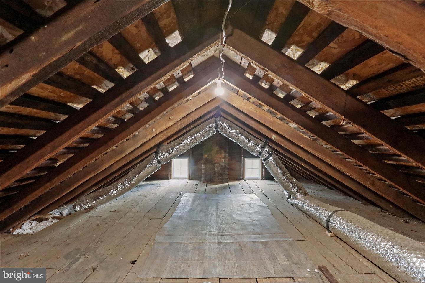 12487-a Property Photo 23