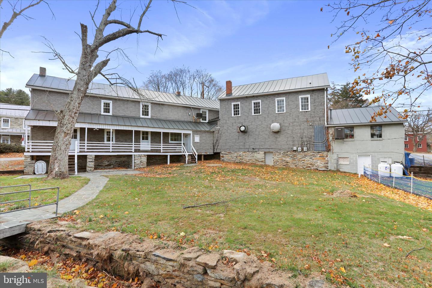 12487-a Property Photo 49