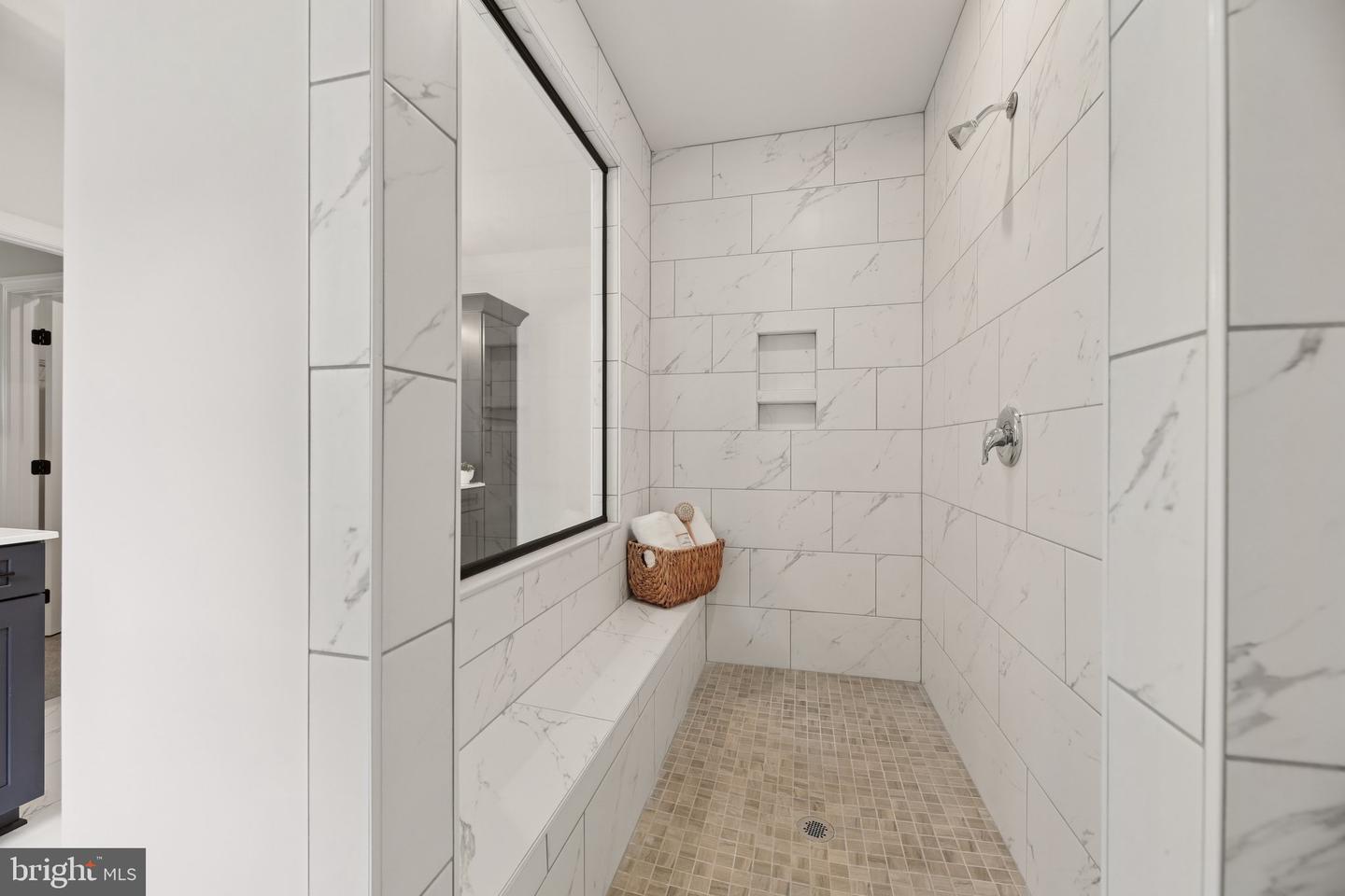 1823 Colt Ln Property Photo 33