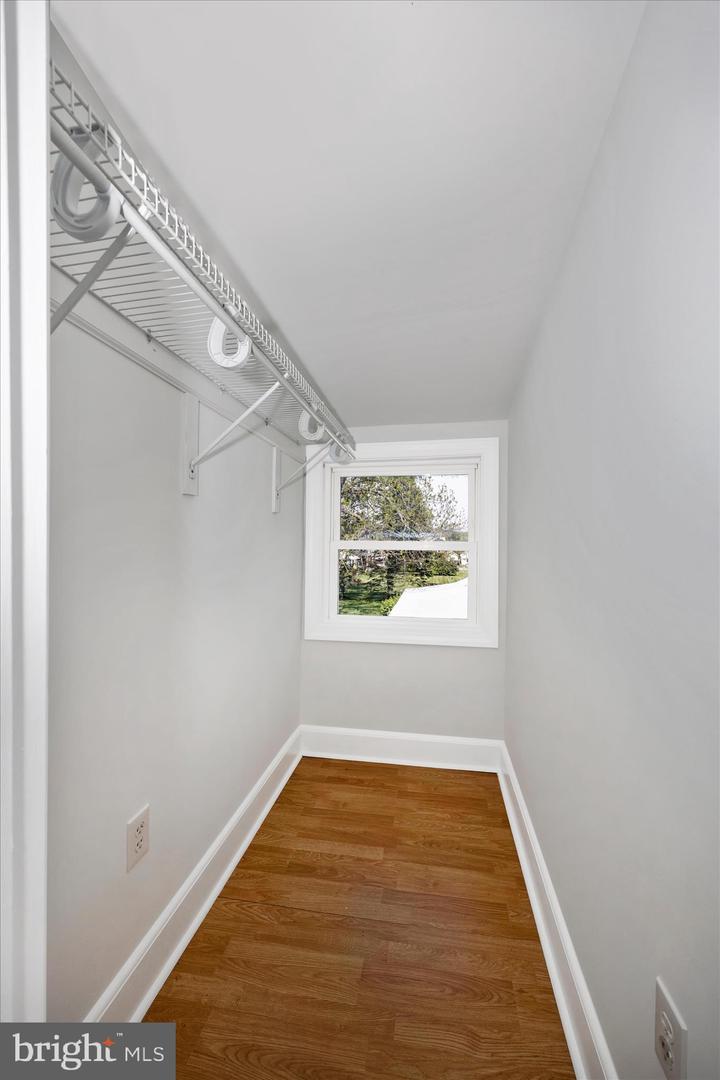 2780 Adams St Property Photo 12